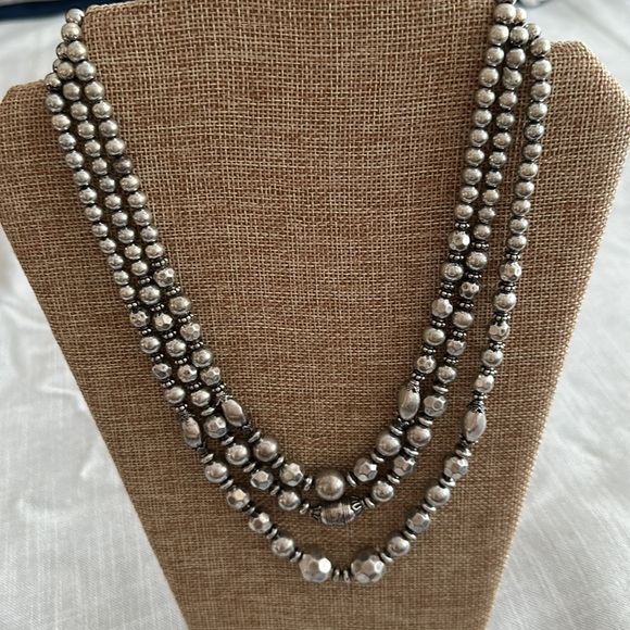 Silvertone multi strand necklace with extension - Picture 5 of 11